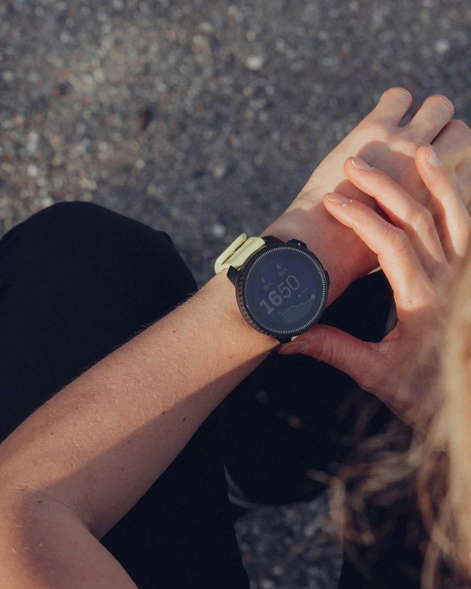 Suunto Vertical smartwatch GPS multideporte 49 mm negro lima acero inoxidable zafiro GNSS doble banda